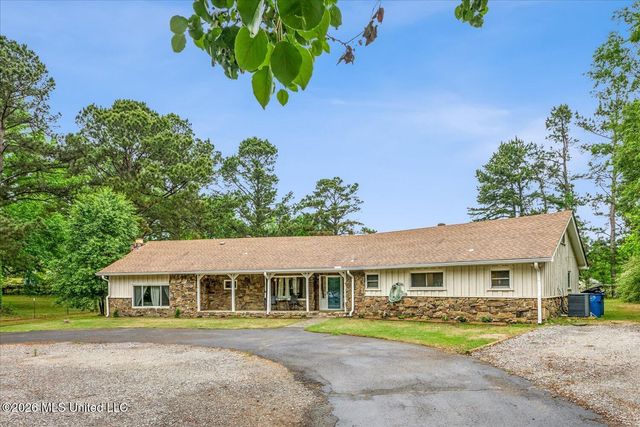9350 College Road, Olive Branch, MS 38654