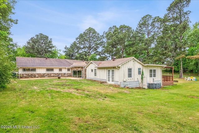 9350 College Road, Olive Branch, MS 38654
