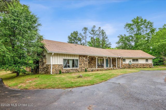 9350 College Road, Olive Branch, MS 38654