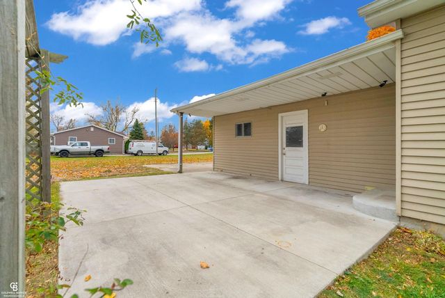 925 Whiting Street, Saint Clair, MI 48079