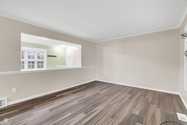 925 Whiting Street, Saint Clair, MI 48079