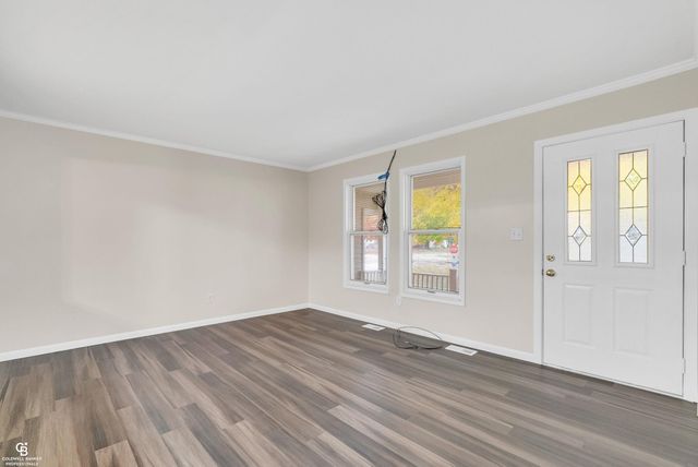 925 Whiting Street, Saint Clair, MI 48079