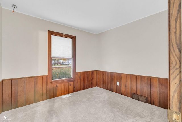 925 Whiting Street, Saint Clair, MI 48079