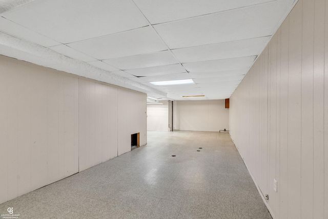 925 Whiting Street, Saint Clair, MI 48079