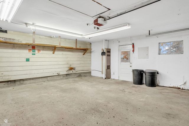 925 Whiting Street, Saint Clair, MI 48079