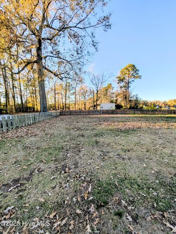 2793 Neils Eddy Road, Riegelwood, NC 28456