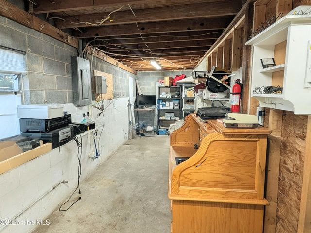 2793 Neils Eddy Road, Riegelwood, NC 28456