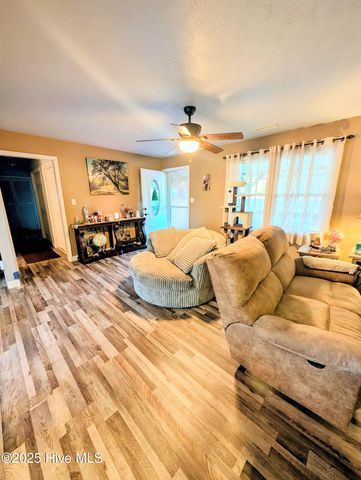 2793 Neils Eddy Road, Riegelwood, NC 28456