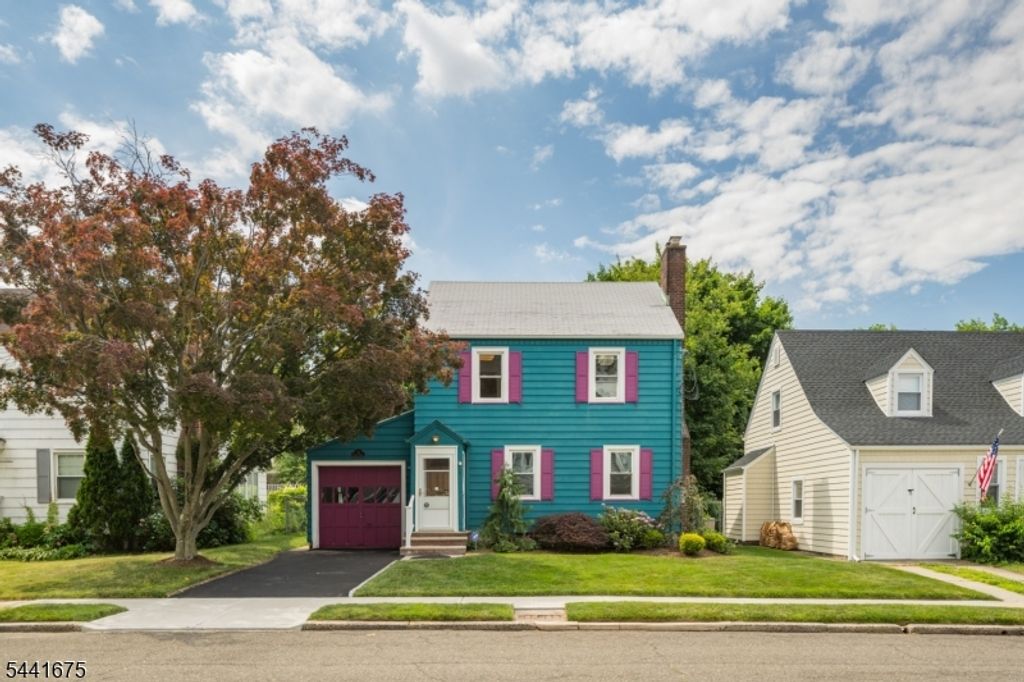 15 Pierson St, Bloomfield Twp., NJ 07003