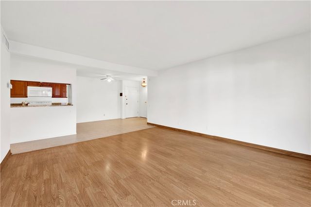 5460 White Oak Ave A318, Encino, CA 91316