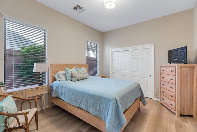 41216 N BENT CREEK Court, Phoenix, AZ 85086