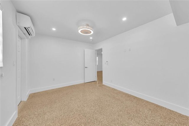 5122 NE 19th Avenue 2, Fort Lauderdale, FL 33308