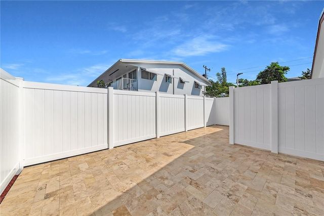 5122 NE 19th Avenue 2, Fort Lauderdale, FL 33308