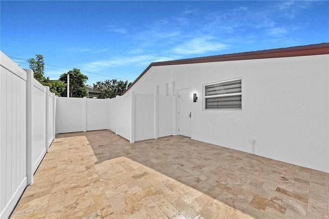 5122 NE 19th Avenue 2, Fort Lauderdale, FL 33308