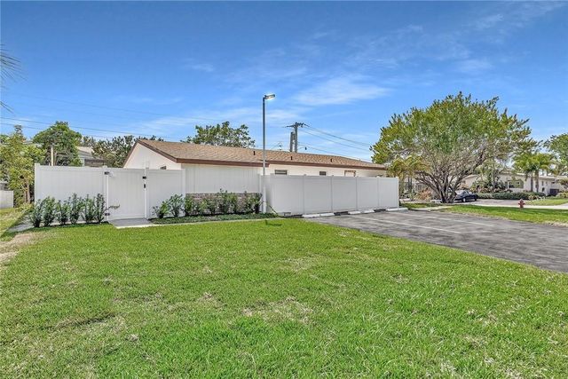 5122 NE 19th Avenue 2, Fort Lauderdale, FL 33308