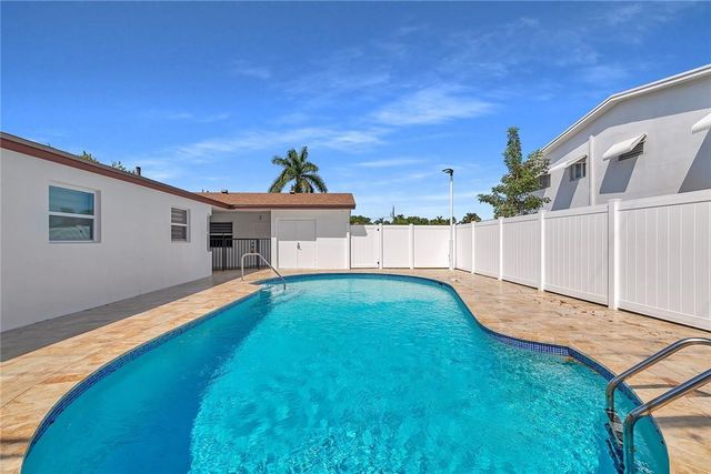 5122 NE 19th Avenue 2, Fort Lauderdale, FL 33308