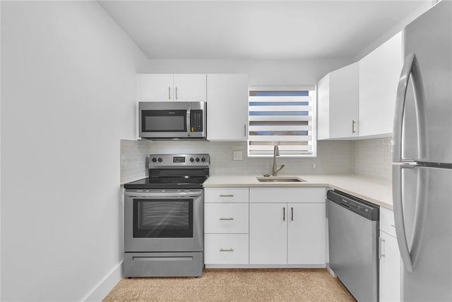 5122 NE 19th Avenue 2, Fort Lauderdale, FL 33308