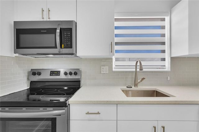 5122 NE 19th Avenue 2, Fort Lauderdale, FL 33308