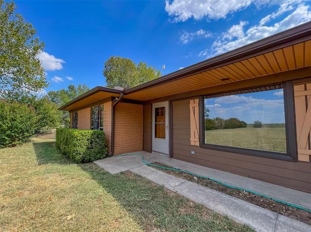 16100 W Britton Road, Yukon, OK 73099