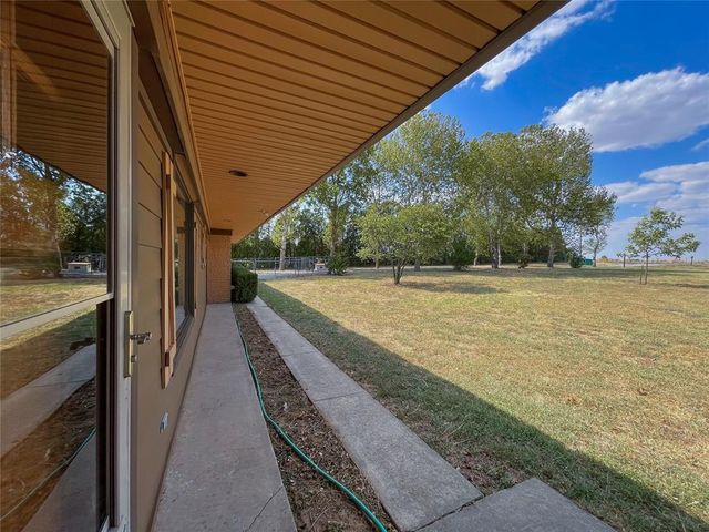 16100 W Britton Road, Yukon, OK 73099