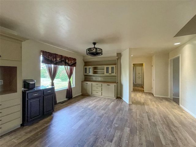 16100 W Britton Road, Yukon, OK 73099