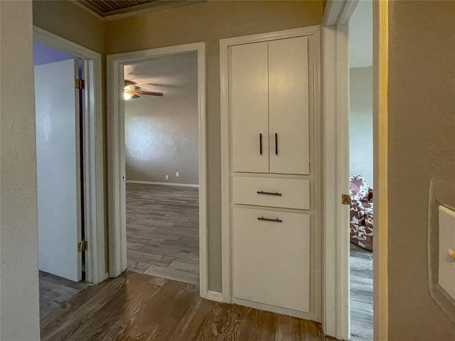 16100 W Britton Road, Yukon, OK 73099