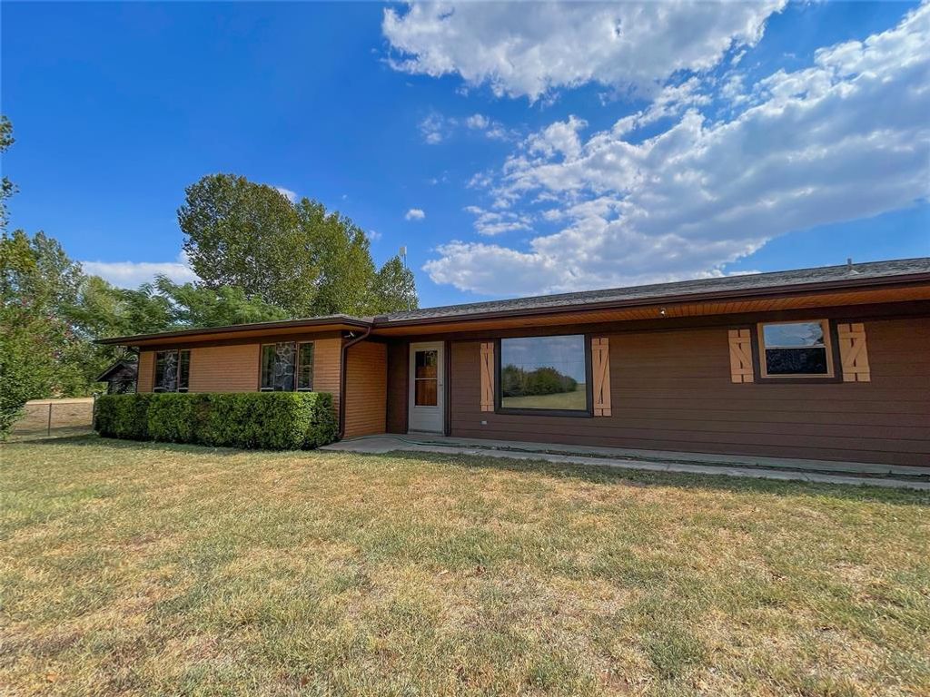 16100 W Britton Road, Yukon, OK 73099