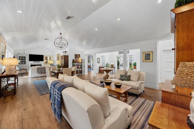 60 Colony Road, Jupiter Inlet Colony, FL 33469