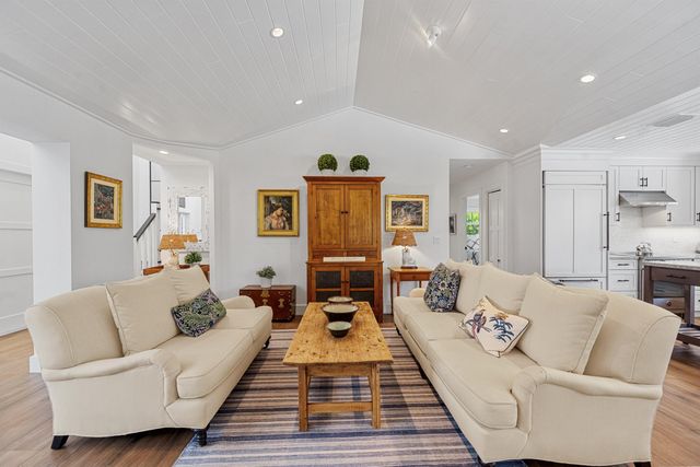 60 Colony Road, Jupiter Inlet Colony, FL 33469