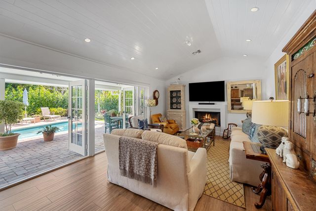 60 Colony Road, Jupiter Inlet Colony, FL 33469