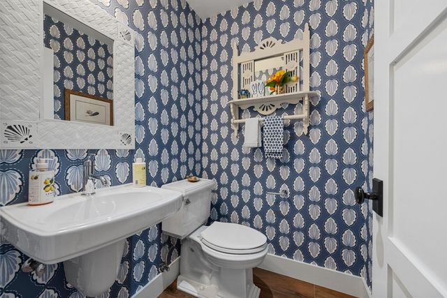 60 Colony Road, Jupiter Inlet Colony, FL 33469