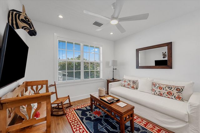 60 Colony Road, Jupiter Inlet Colony, FL 33469