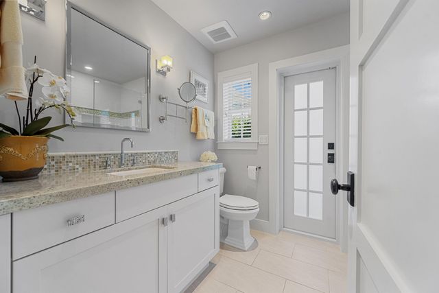 60 Colony Road, Jupiter Inlet Colony, FL 33469