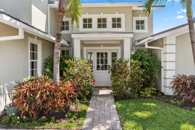 60 Colony Road, Jupiter Inlet Colony, FL 33469