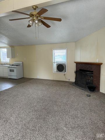 216 Eastern Avenue, Taft, CA 93268