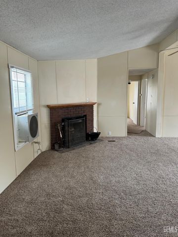 216 Eastern Avenue, Taft, CA 93268