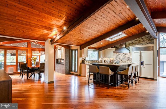 1047 IMPERIAL DR, Mohnton, PA 19540