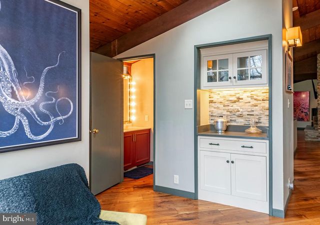 1047 IMPERIAL DR, Mohnton, PA 19540