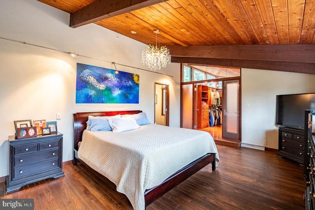 1047 IMPERIAL DR, Mohnton, PA 19540