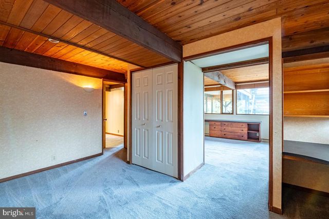 1047 IMPERIAL DR, Mohnton, PA 19540