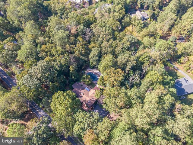 1047 IMPERIAL DR, Mohnton, PA 19540