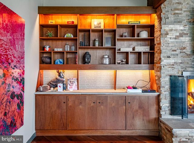 1047 IMPERIAL DR, Mohnton, PA 19540