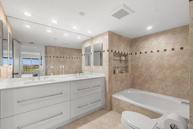 4301 N Ocean Boulevard 804, Boca Raton, FL 33431