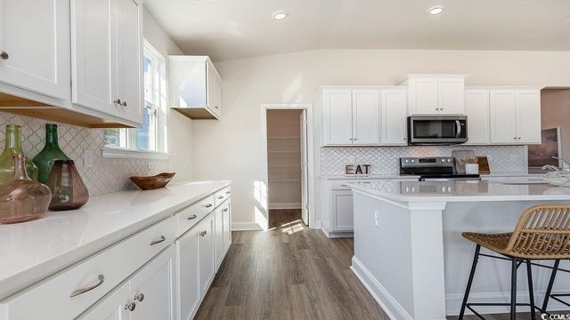 399 Clear Lake Dr., Conway, SC 29526