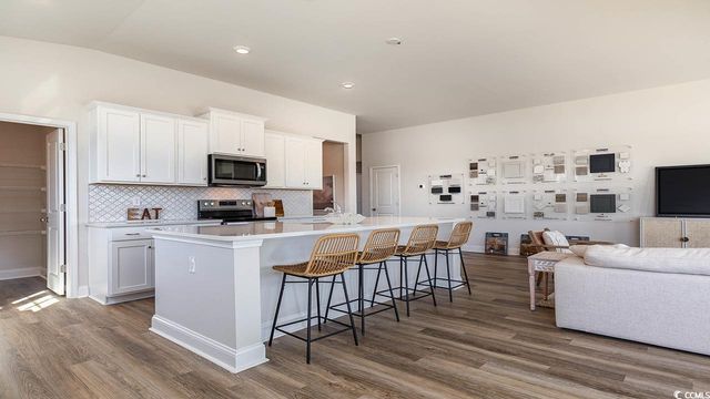 399 Clear Lake Dr., Conway, SC 29526