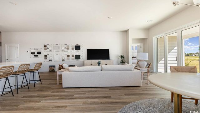 399 Clear Lake Dr., Conway, SC 29526