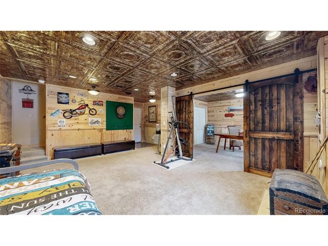 909 Tallaqua Dr, Grand Lake, CO 80447