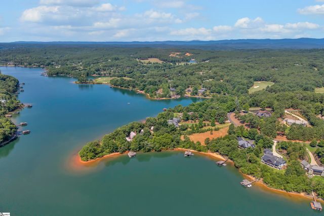 246 Long Ridge Road, Sunset, SC 29685