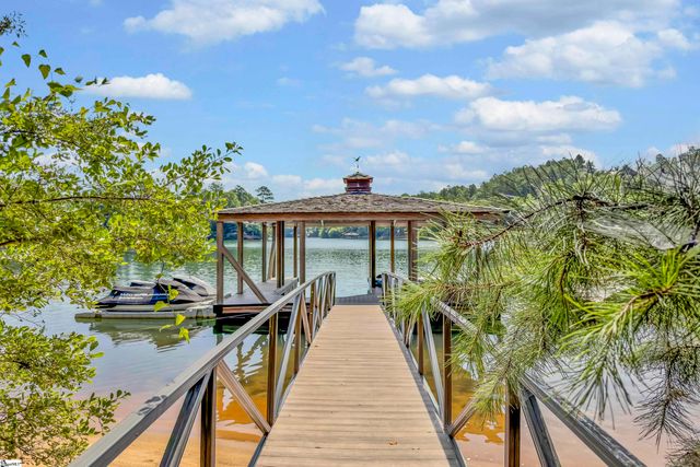 246 Long Ridge Road, Sunset, SC 29685
