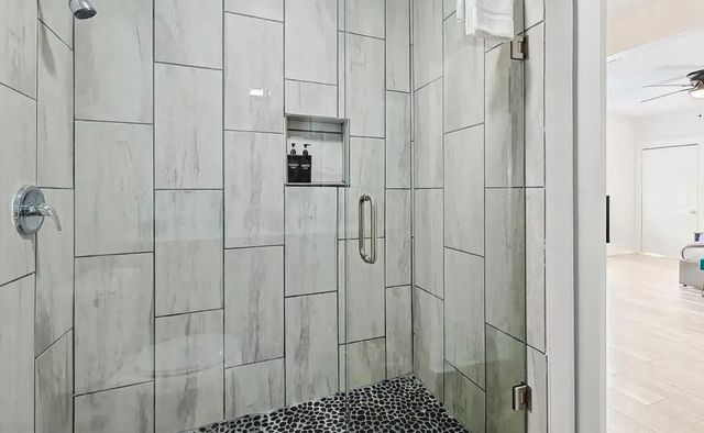 702 N Edgefield Avenue, Dallas, TX 75208